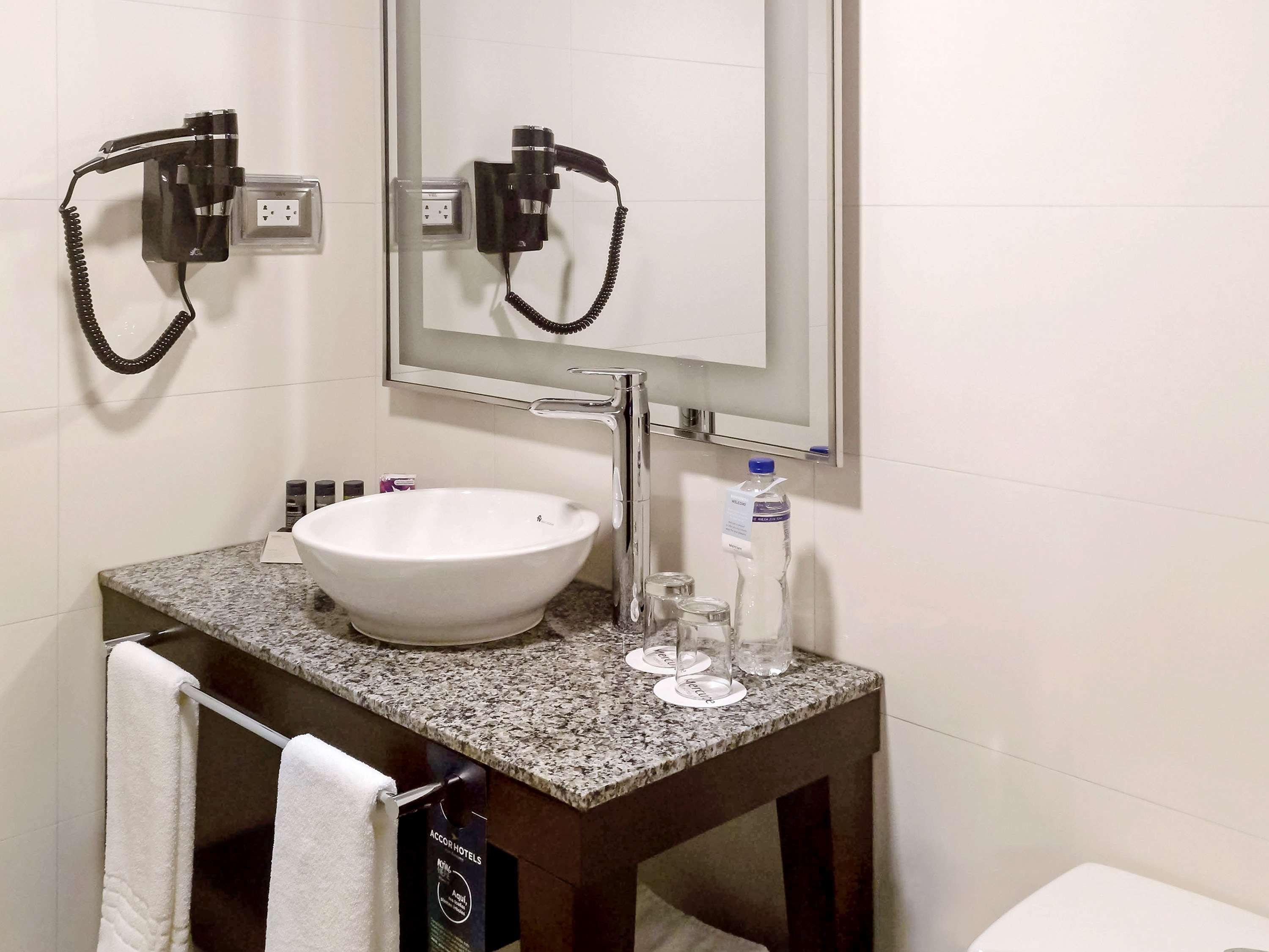 Mercure Ariosto Lima Bagian luar foto
