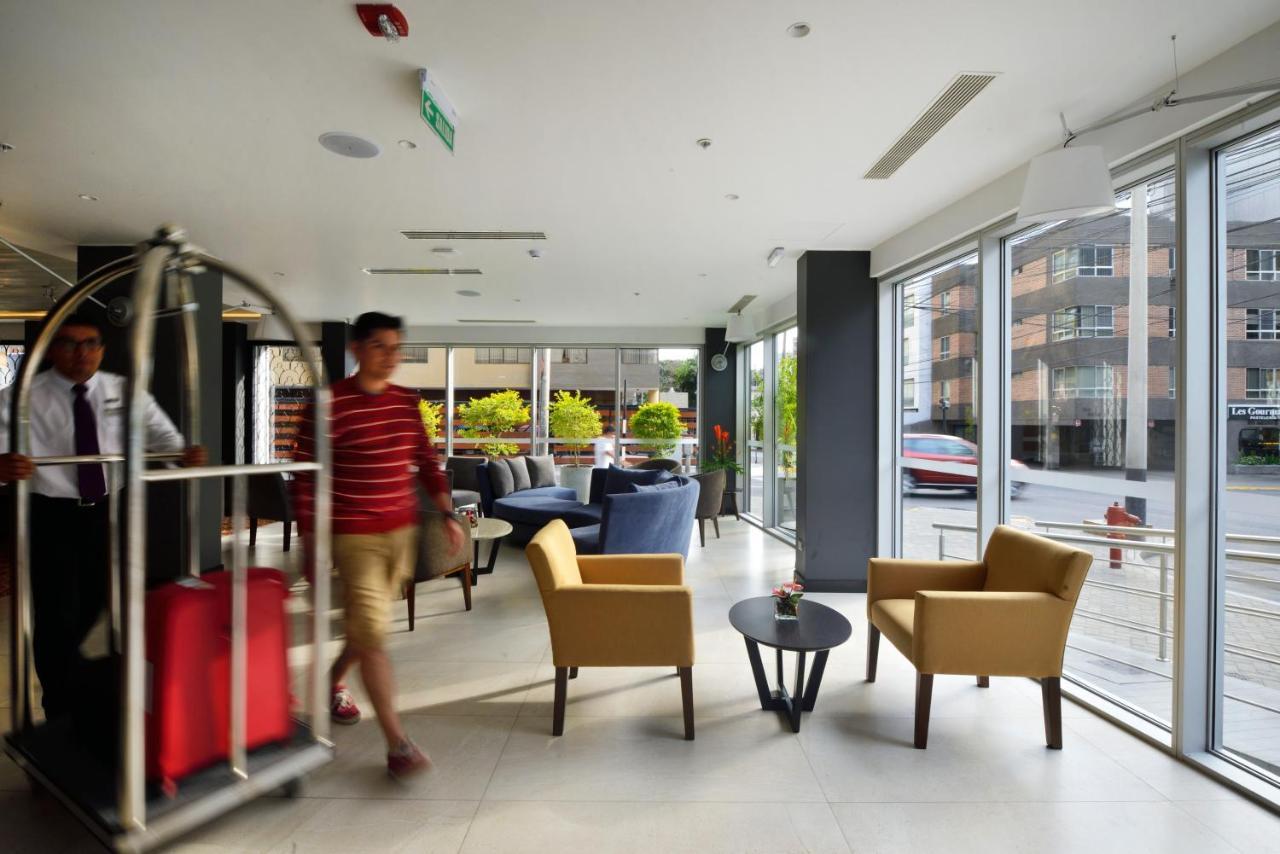 Mercure Ariosto Lima Bagian luar foto