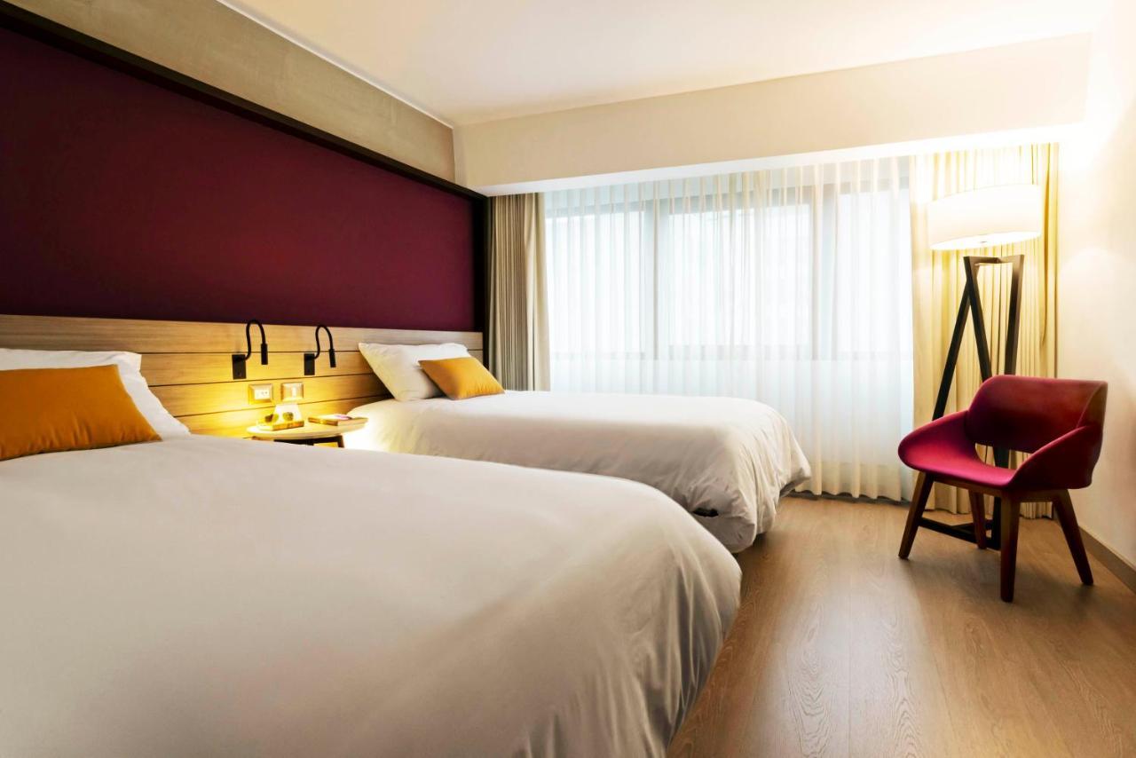 Mercure Ariosto Lima Bagian luar foto